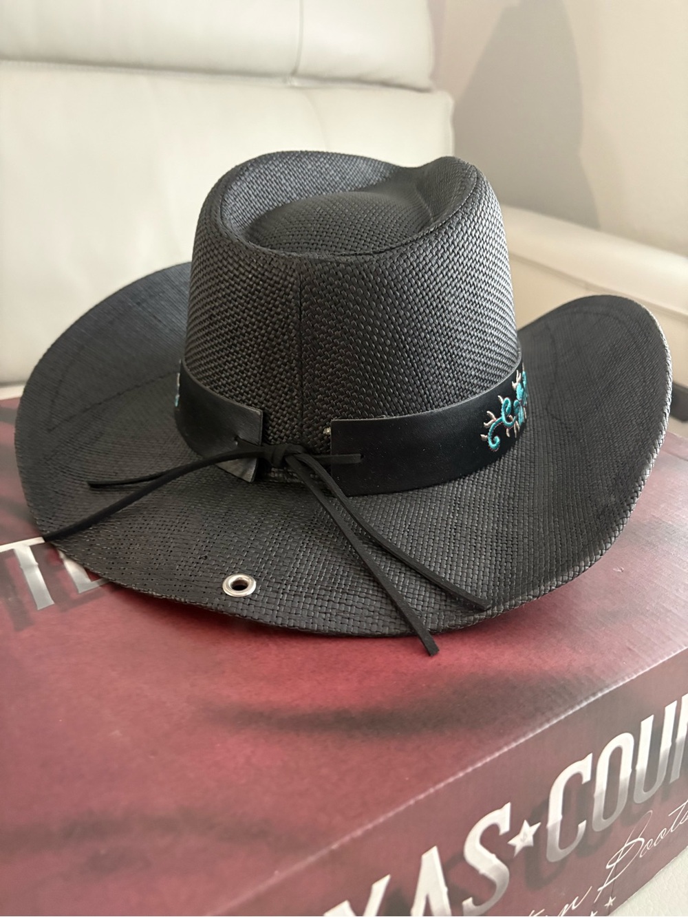 Black Western Hat with Turquoise Accents - Picture 2 of 7